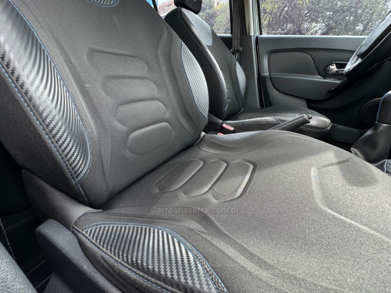 SANDERO 1.6 GT LINE LIMITED FLEX 4P MANUAL - 2017 - LAGOA VERMELHA
