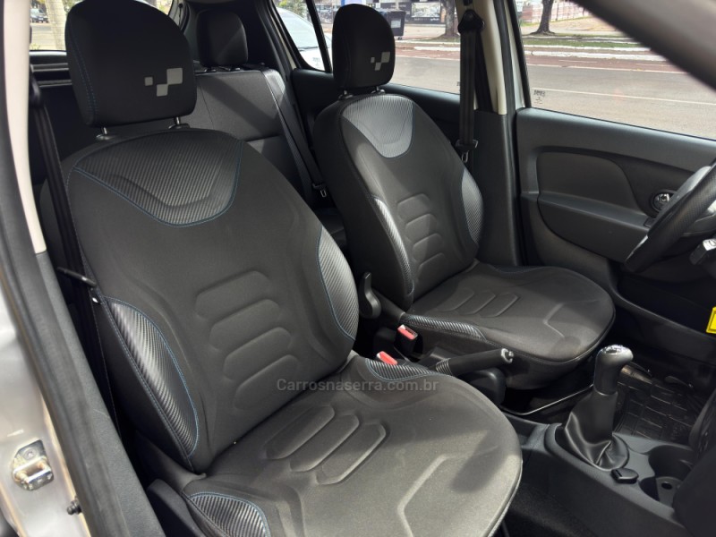 SANDERO 1.6 GT LINE LIMITED FLEX 4P MANUAL - 2017 - LAGOA VERMELHA
