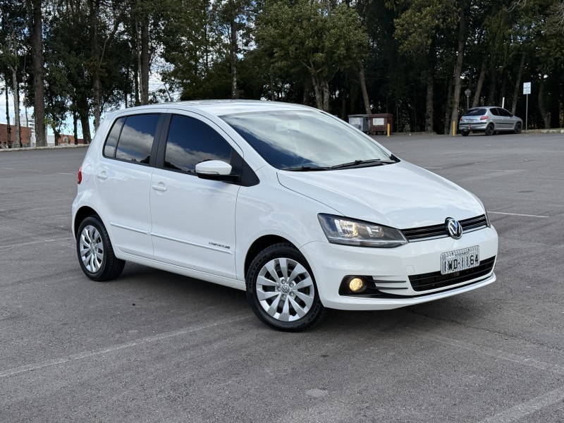 FOX 1.6 COMFORTLINE 8V FLEX 4P MANUAL - 2015 - CAXIAS DO SUL
