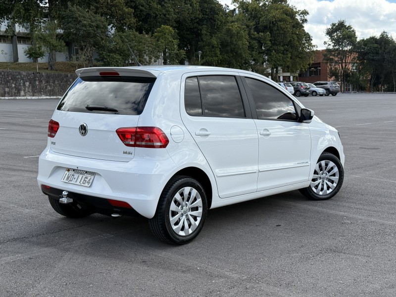 FOX 1.6 COMFORTLINE 8V FLEX 4P MANUAL - 2015 - CAXIAS DO SUL