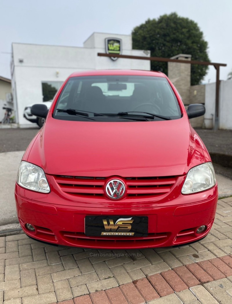 FOX 1.0 MI 8V FLEX 2P MANUAL - 2004 - VENâNCIO AIRES