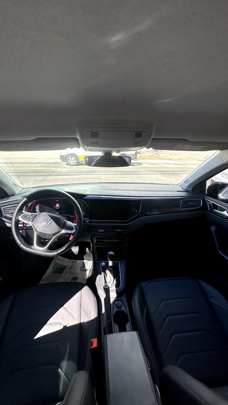 POLO 1.0	200 TSI HIGHLINE AUTOMÁTICO  - 2023 - CAXIAS DO SUL