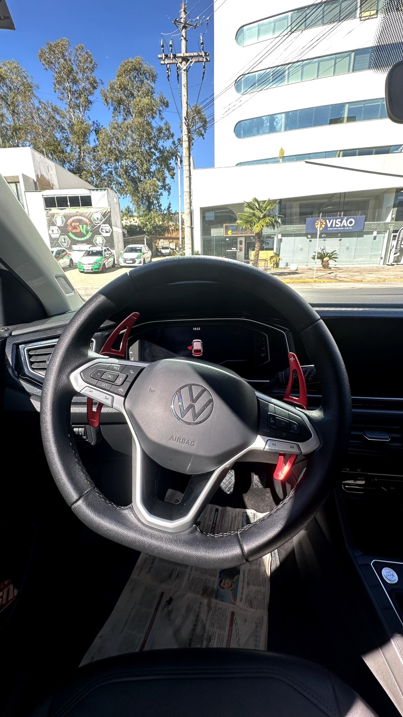 POLO 1.0	200 TSI HIGHLINE AUTOMÁTICO  - 2023 - CAXIAS DO SUL