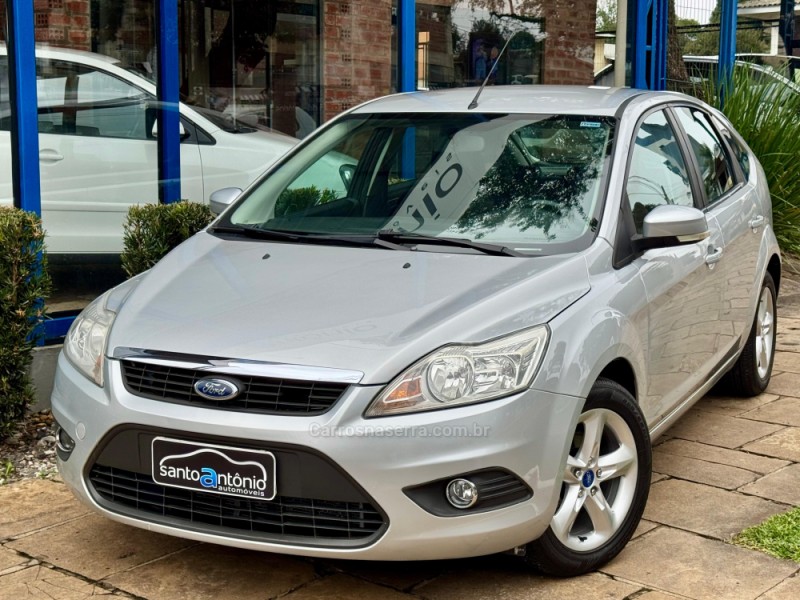 FOCUS 1.6 GLX 16V FLEX 4P MANUAL
