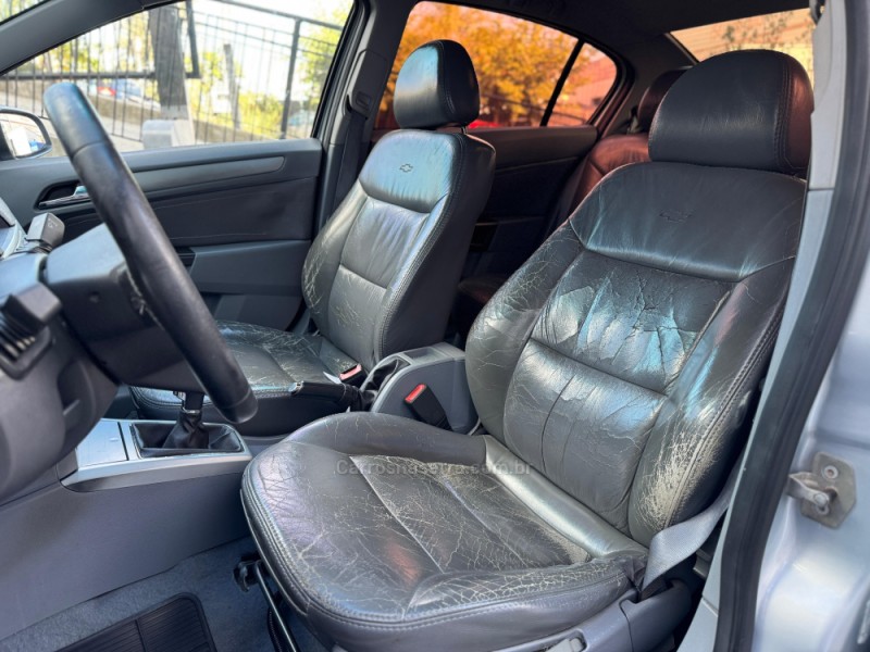 VECTRA 2.0 MPFI ELEGANCE 8V 140CV FLEX 4P MANUAL - 2008 - FARROUPILHA