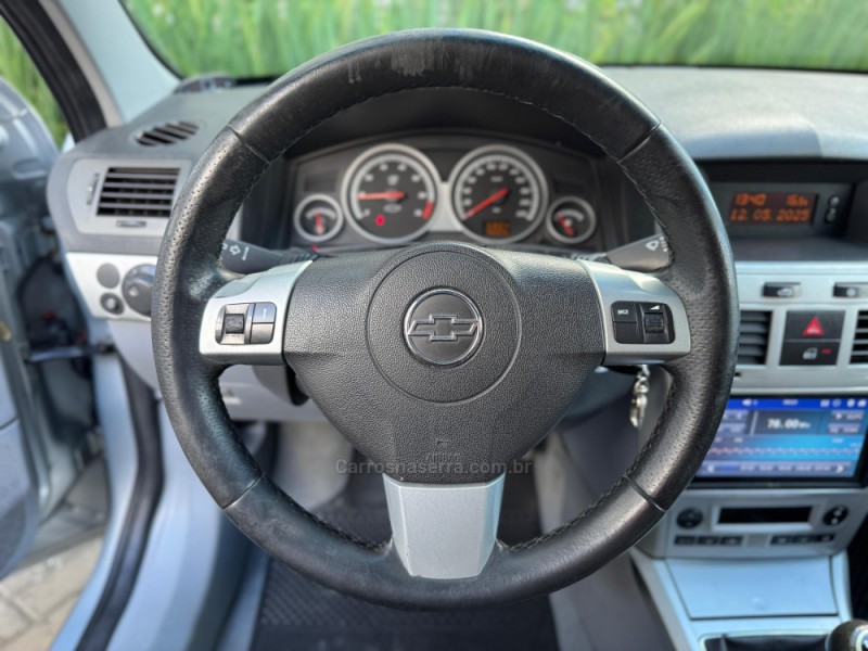 VECTRA 2.0 MPFI ELEGANCE 8V 140CV FLEX 4P MANUAL - 2008 - FARROUPILHA