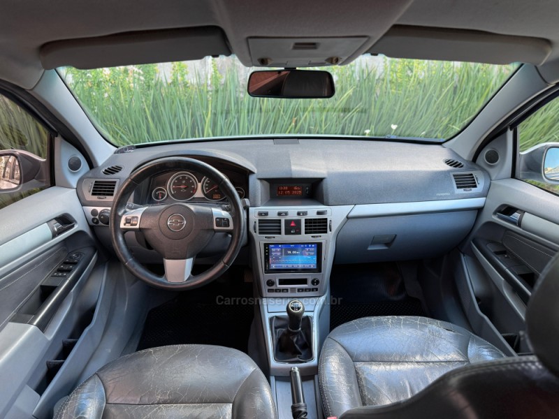 VECTRA 2.0 MPFI ELEGANCE 8V 140CV FLEX 4P MANUAL - 2008 - FARROUPILHA