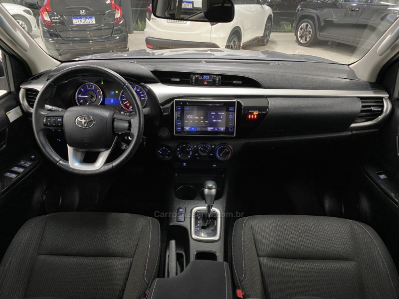 HILUX 2.8 SR 4X4 CD 16V DIESEL 4P AUTOMÁTICO - 2017 - CHARQUEADAS