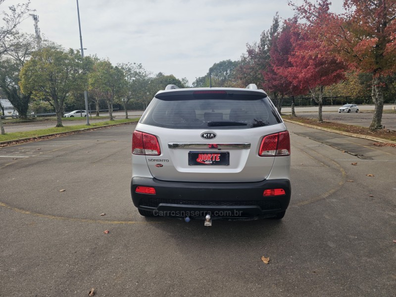 SORENTO 2.4 EX2 4X2 16V GASOLINA 4P AUTOMÁTICO - 2012 - BENTO GONçALVES