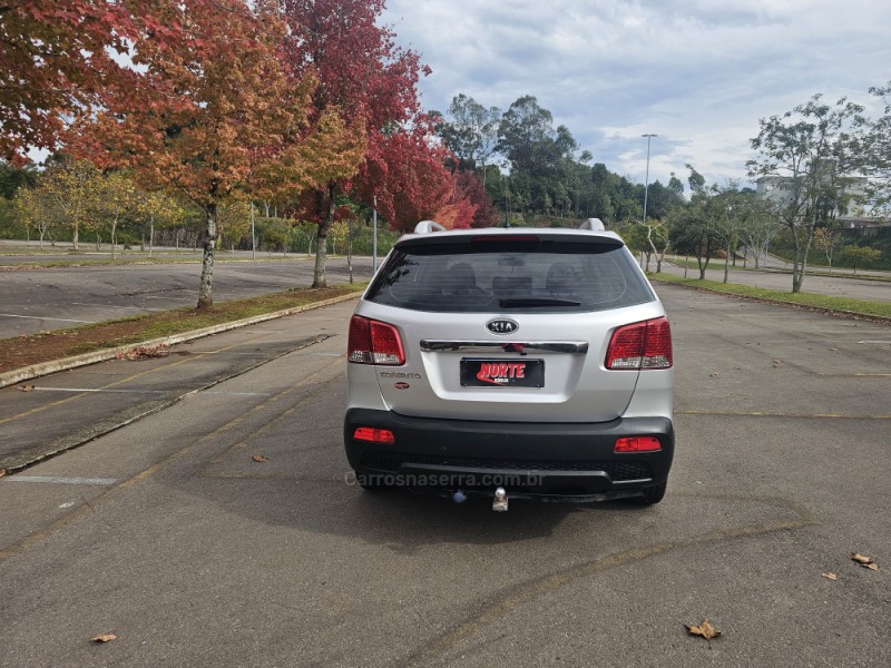 SORENTO 2.4 EX2 4X2 16V GASOLINA 4P AUTOMÁTICO - 2012 - BENTO GONçALVES
