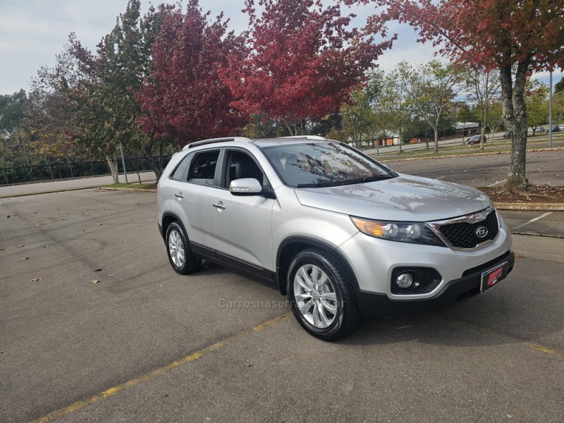 SORENTO 2.4 EX2 4X2 16V GASOLINA 4P AUTOMÁTICO - 2012 - BENTO GONçALVES