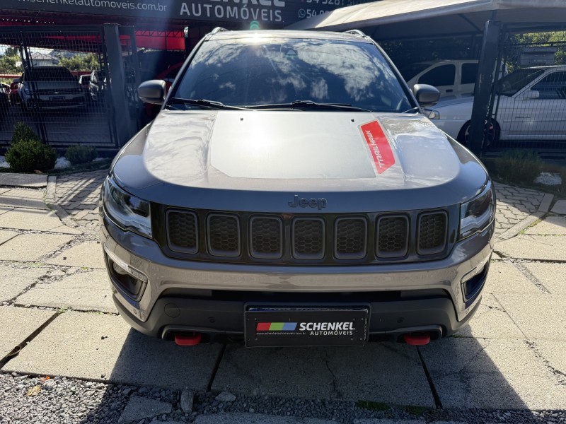 COMPASS 2.0 16V DIESEL TRAILHAWK 4X4 AUTOMÁTICO - 2018 - NOVA PETRóPOLIS