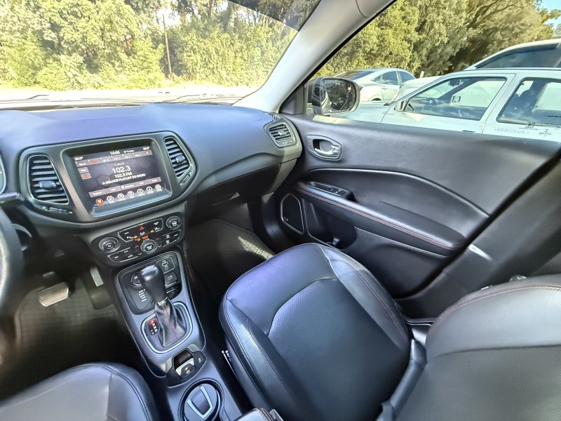 COMPASS 2.0 16V DIESEL TRAILHAWK 4X4 AUTOMÁTICO - 2018 - NOVA PETRóPOLIS
