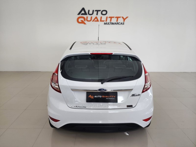 FIESTA 1.6 TITANIUM HATCH 16V FLEX 4P AUTOMÁTICO - 2018 - CAXIAS DO SUL