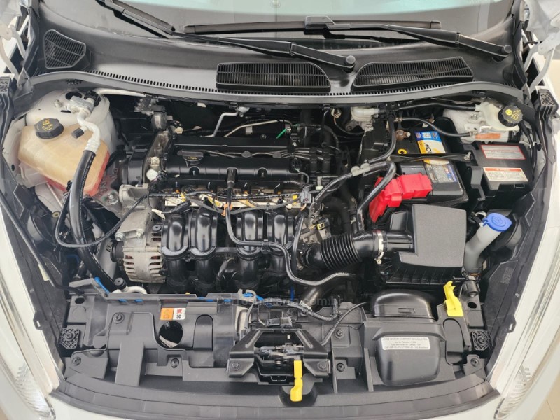 FIESTA 1.6 TITANIUM HATCH 16V FLEX 4P AUTOMÁTICO - 2018 - CAXIAS DO SUL