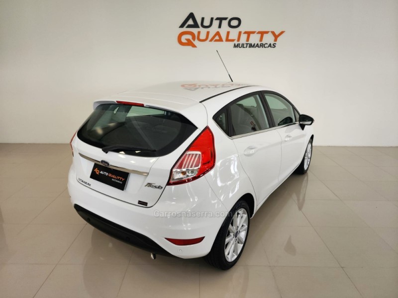 FIESTA 1.6 TITANIUM HATCH 16V FLEX 4P AUTOMÁTICO - 2018 - CAXIAS DO SUL