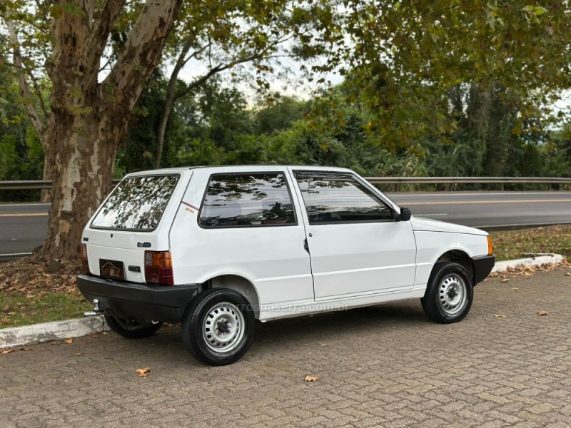 UNO 1.0 MILLE 8V GASOLINA 2P MANUAL - 1991 - DOIS IRMãOS