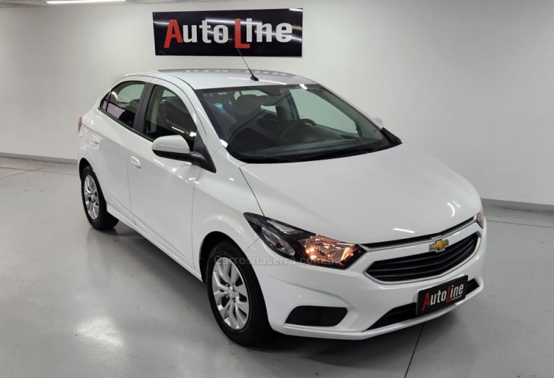 ONIX 1.4 MPFI LT 8V FLEX 4P MANUAL - 2017 - BENTO GONçALVES