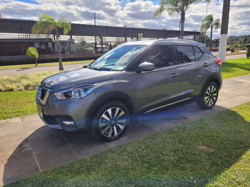 KICKS 1.6 16V FLEX SV 4P XTRONIC - 2018 - CARLOS BARBOSA