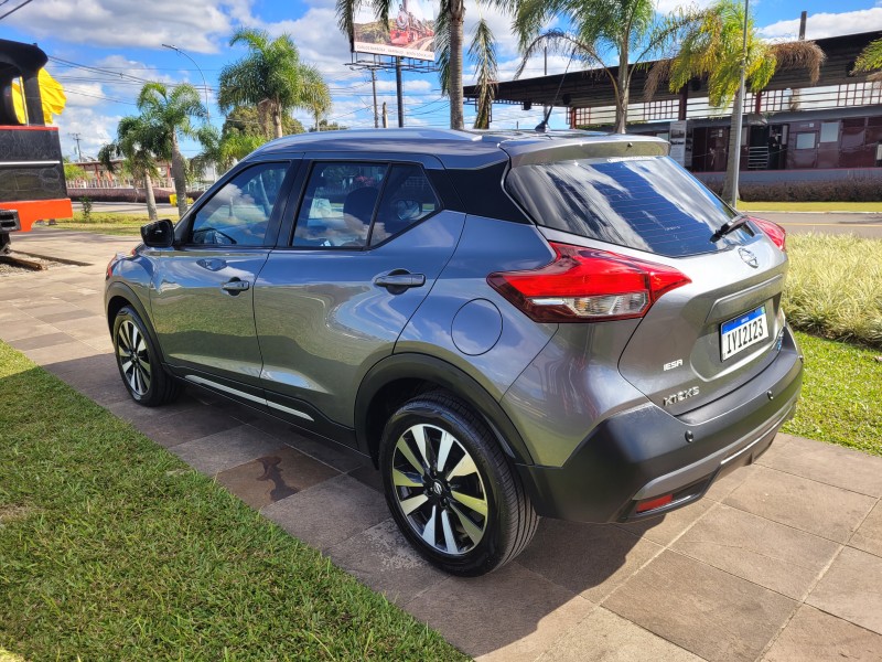 KICKS 1.6 16V FLEX SV 4P XTRONIC - 2018 - CARLOS BARBOSA