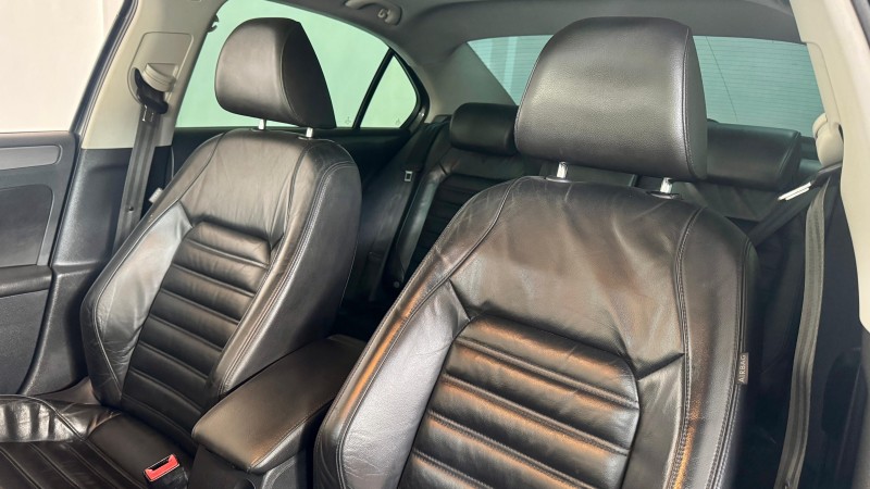 JETTA 2.0 16V TSI GLI 350 GASOLINA 4P AUTOMÁTICO - 2011 - ESTâNCIA VELHA