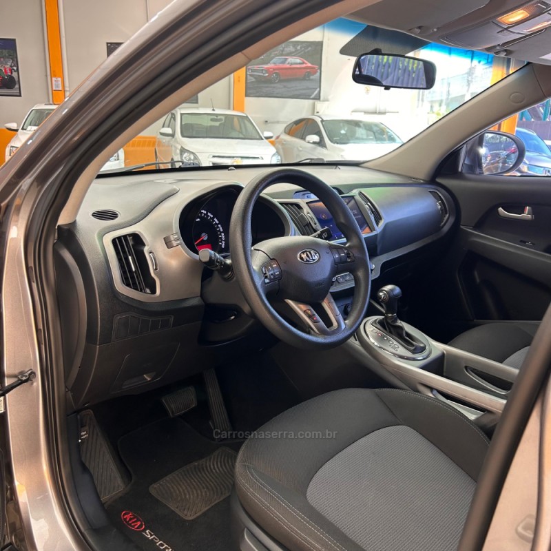 SPORTAGE 2.0 LX 4X2 16V GASOLINA 4P AUTOMÁTICO - 2015 - SAPUCAIA DO SUL