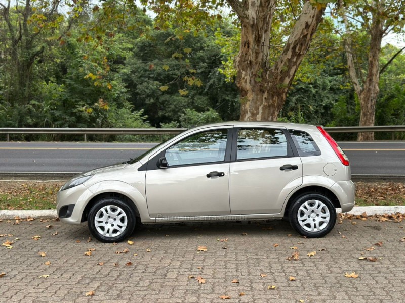 FIESTA 1.6 MPI 8V GASOLINA 4P MANUAL - 2011 - DOIS IRMãOS