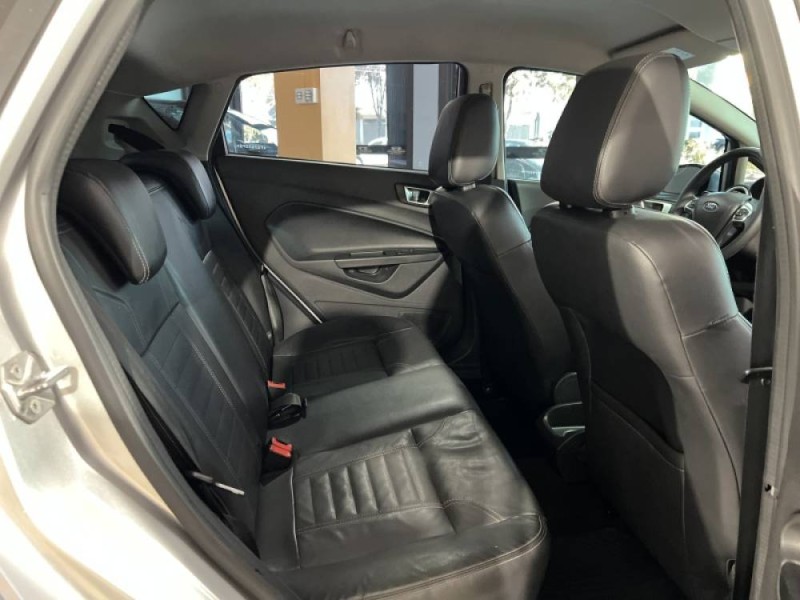 FIESTA 1.6 TITANIUM HATCH 16V FLEX 4P MANUAL - 2015 - CAXIAS DO SUL