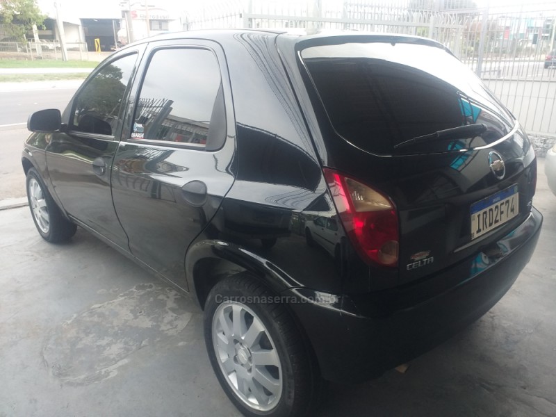 CELTA 1.0 MPFI SPIRIT 8V FLEX 4P MANUAL - 2011 - CAXIAS DO SUL