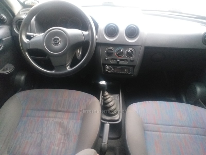 CELTA 1.0 MPFI SPIRIT 8V FLEX 4P MANUAL - 2011 - CAXIAS DO SUL