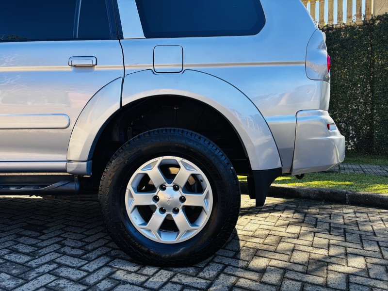 PAJERO SPORT 2.5 HPE 4X4 8V TURBO INTERCOOLER DIESEL 4P AUTOMÁTICO - 2009 - CAXIAS DO SUL