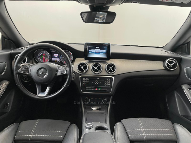 CLA 200 1.6 URBAN 16V FLEX 4P AUTOMÁTICO - 2016 - NOVO HAMBURGO