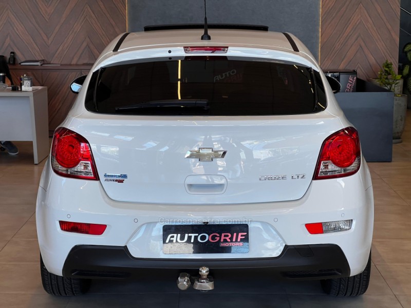 CRUZE 1.8 LTZ SPORT6 16V FLEX 4P AUTOMÁTICO - 2014 - CAMPO BOM