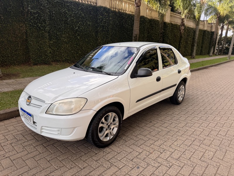PRISMA 1.4 MPFI JOY 8V FLEX 4P MANUAL