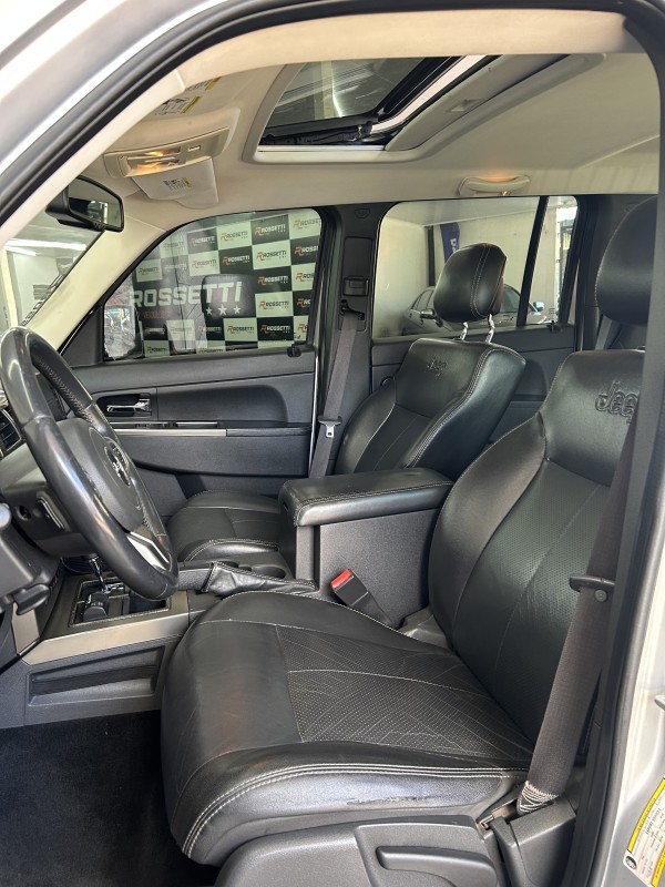 CHEROKEE 3.7 LIMITED 4X4 V6 12V GASOLINA 4P AUTOMÁTICO - 2012 - CAXIAS DO SUL