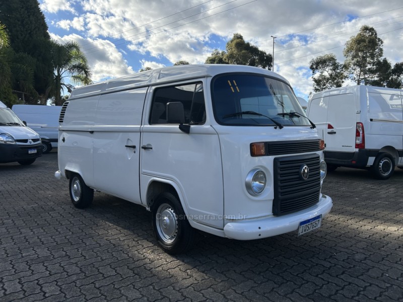 KOMBI 1.4 MI STD 8V FLEX 4P MANUAL - 2011 - FARROUPILHA