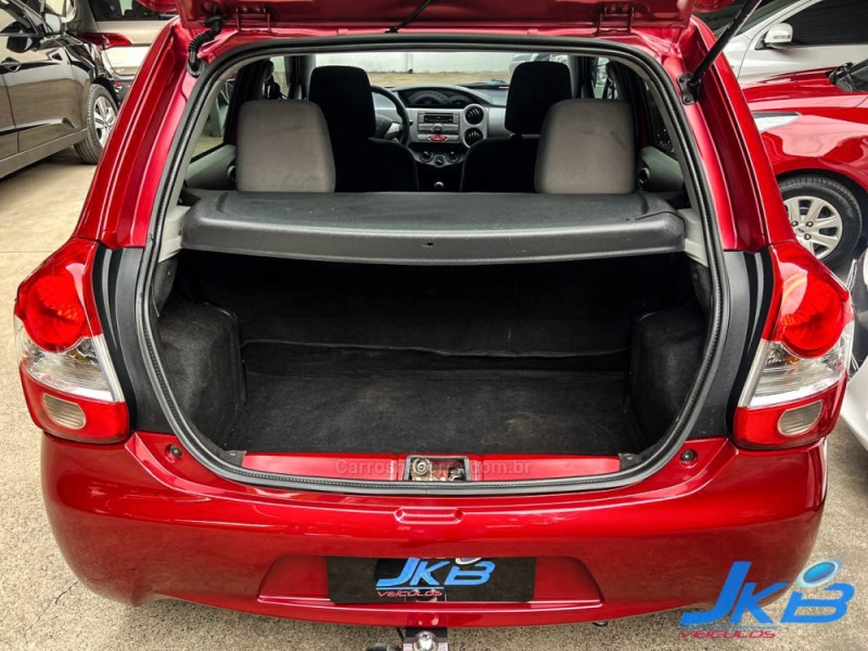 ETIOS 1.3 XS 16V FLEX 4P MANUAL - 2013 - NOVO HAMBURGO