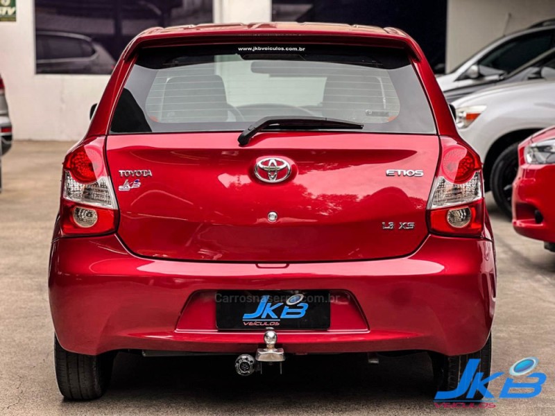 ETIOS 1.3 XS 16V FLEX 4P MANUAL - 2013 - NOVO HAMBURGO