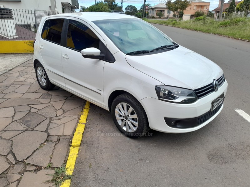 FOX 1.6 MI PRIME 8V FLEX 4P MANUAL - 2012 - NOVA PRATA