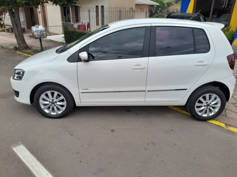 FOX 1.6 MI PRIME 8V FLEX 4P MANUAL - 2012 - NOVA PRATA