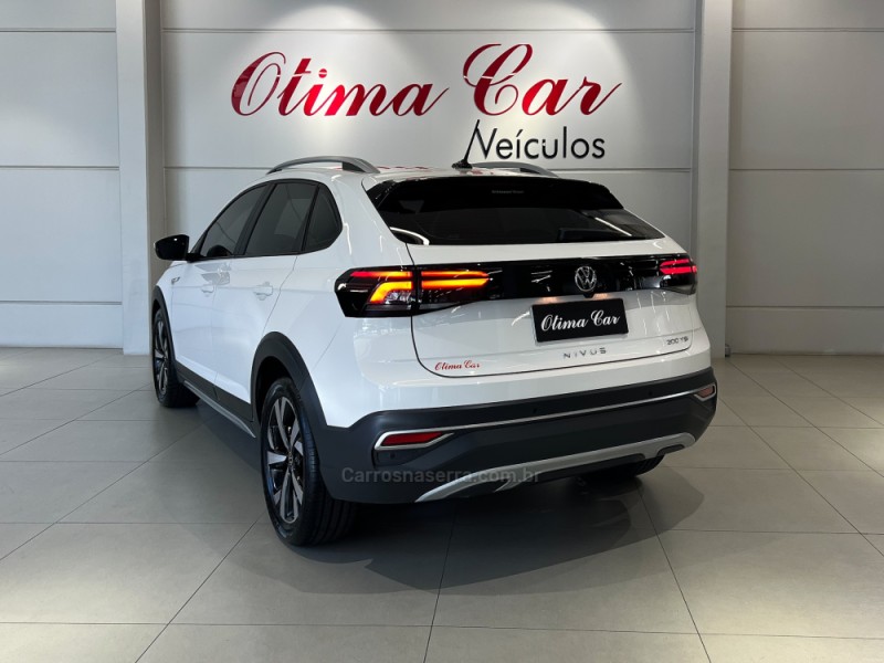 NIVUS 1.0 TSI HIGHLINE FLEX 4P AUTOMÁTICO - 2023 - FLORES DA CUNHA
