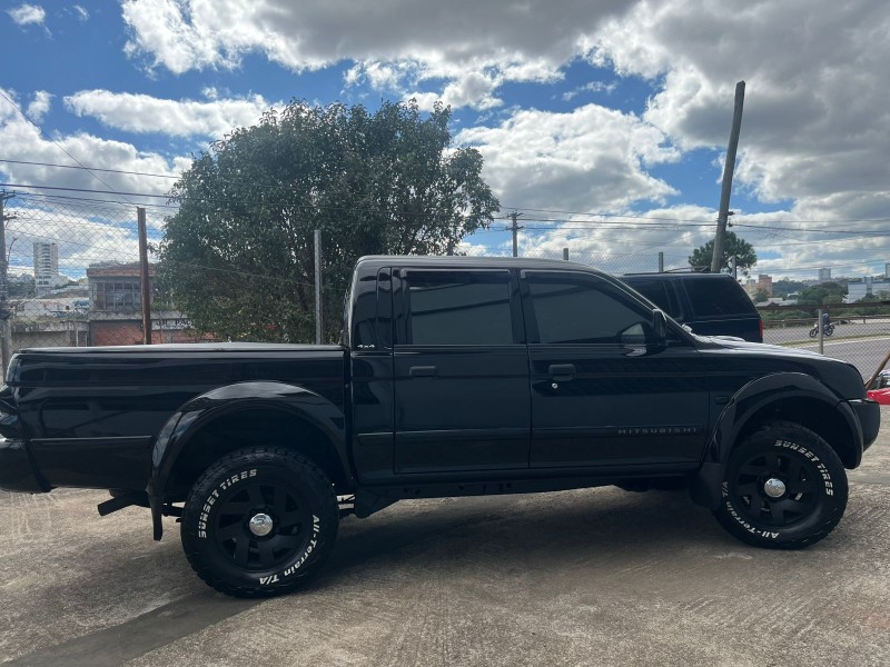 L200 2.5 SPORT HPE 4X4 CD 8V TURBO INTERCOOLER DIESEL 4P AUTOMÁTICO - 2005 - CAXIAS DO SUL
