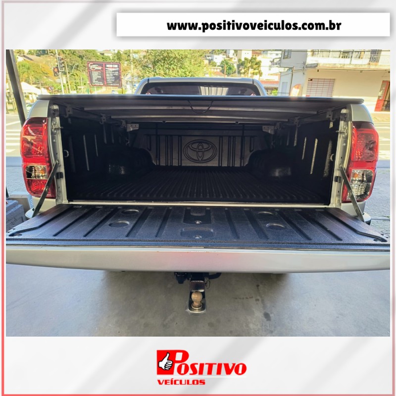 HILUX 2.7 SRV 4X4 CD 16V FLEX 4P AUTOMÁTICO - 2018 - CAXIAS DO SUL