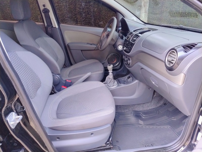 GRAND SIENA 1.4 MPI ATTRACTIVE 8V FLEX 4P MANUAL - 2014 - CAXIAS DO SUL