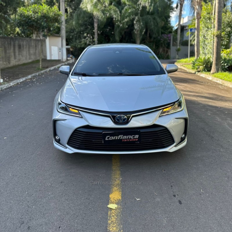 COROLLA 1.8 ALTIS 16V HÍBRIDO 4P AUTOMÁTICO - 2021 - CAMPO BOM