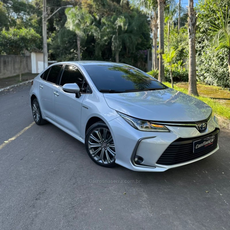 COROLLA 1.8 ALTIS 16V HÍBRIDO 4P AUTOMÁTICO - 2021 - CAMPO BOM