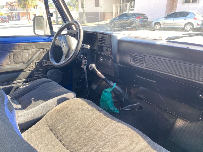 VERANEIO 4.0 CUSTOM DE LUXO 8V DIESEL 4P MANUAL - 1993 - FLORES DA CUNHA