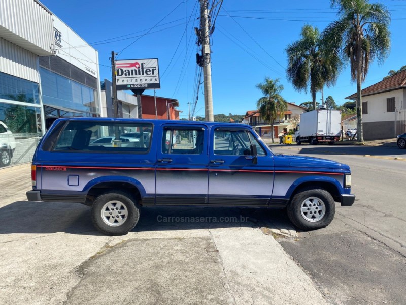 VERANEIO 4.0 CUSTOM DE LUXO 8V DIESEL 4P MANUAL - 1993 - FLORES DA CUNHA