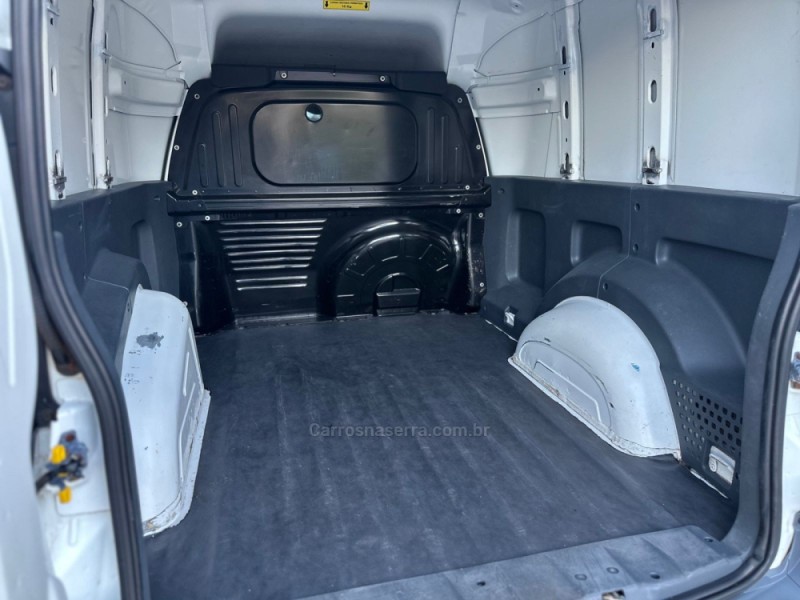 FIORINO 1.4 HARD WORKING FURGÃO EVO 8V FLEX 2P MANUAL - 2018 - TUPANDI
