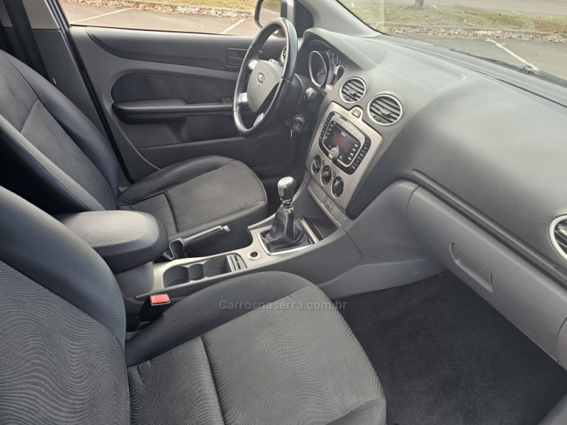 FOCUS 2.0 GLX 16V GASOLINA 4P MANUAL - 2009 - BENTO GONçALVES